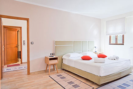 Tα δωμάτιά μας